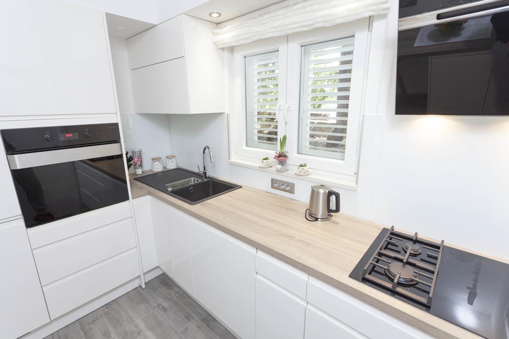 Apartmani Marina Макарска Екстериор снимка