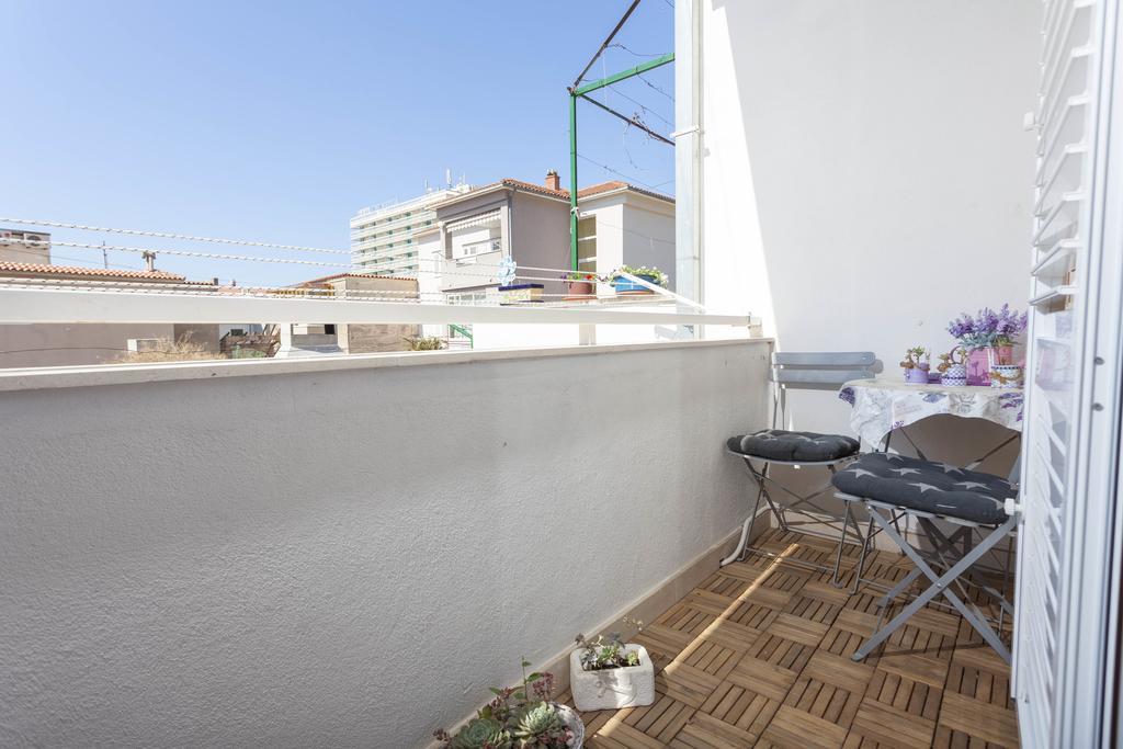 Apartmani Marina Макарска Екстериор снимка