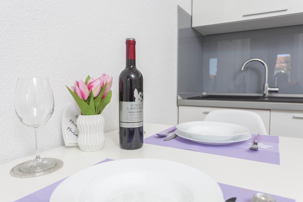 Apartmani Marina Макарска Екстериор снимка
