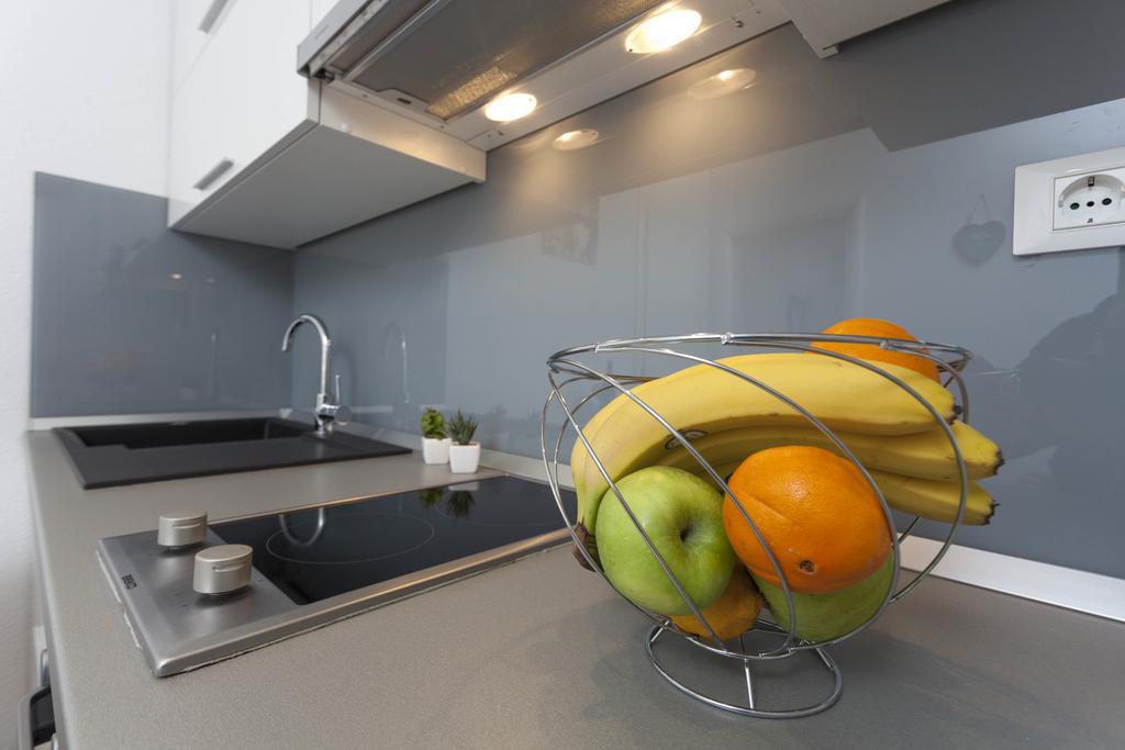 Apartmani Marina Макарска Екстериор снимка