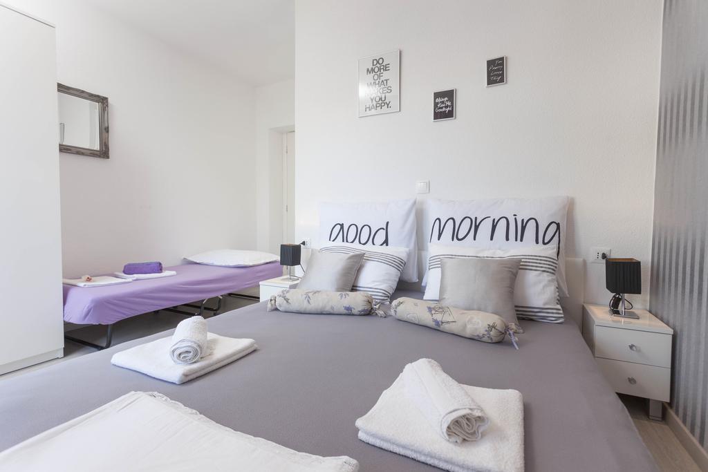 Apartmani Marina Макарска Екстериор снимка