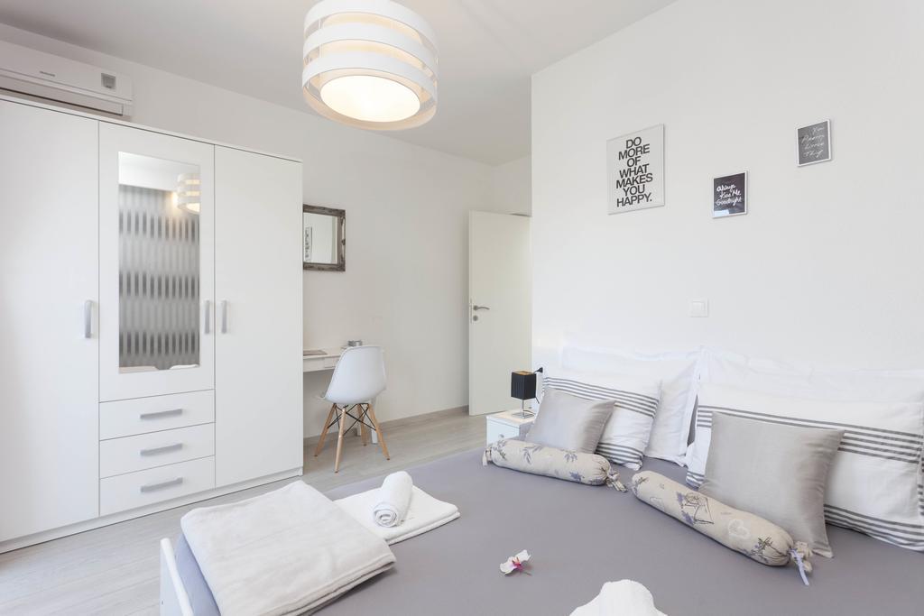 Apartmani Marina Макарска Екстериор снимка