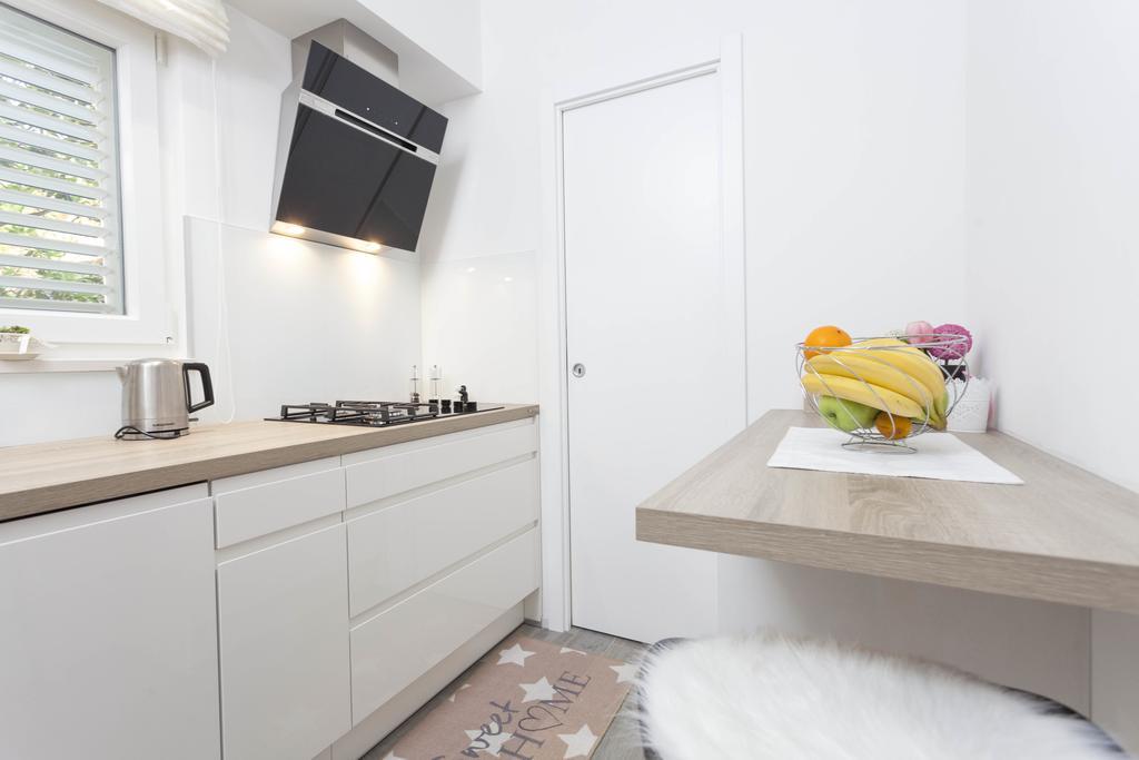 Apartmani Marina Макарска Екстериор снимка